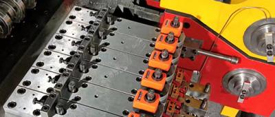 Unterschied zwischen Bolzenformmaschinen und Teileformmaschinen