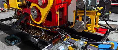 WXING: 3-Stationen- vs. 4-Stationen-Kaltstauchmaschinen